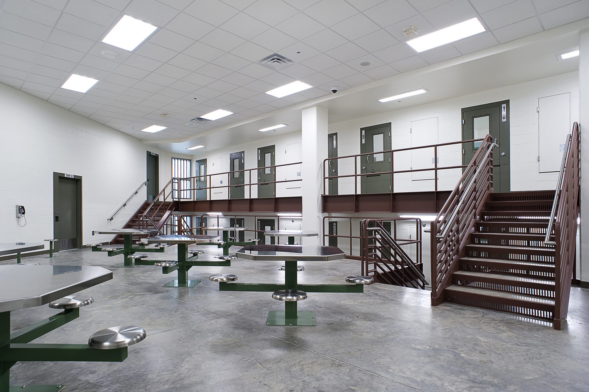 Minnehaha County Jail - Henry Carlson Company